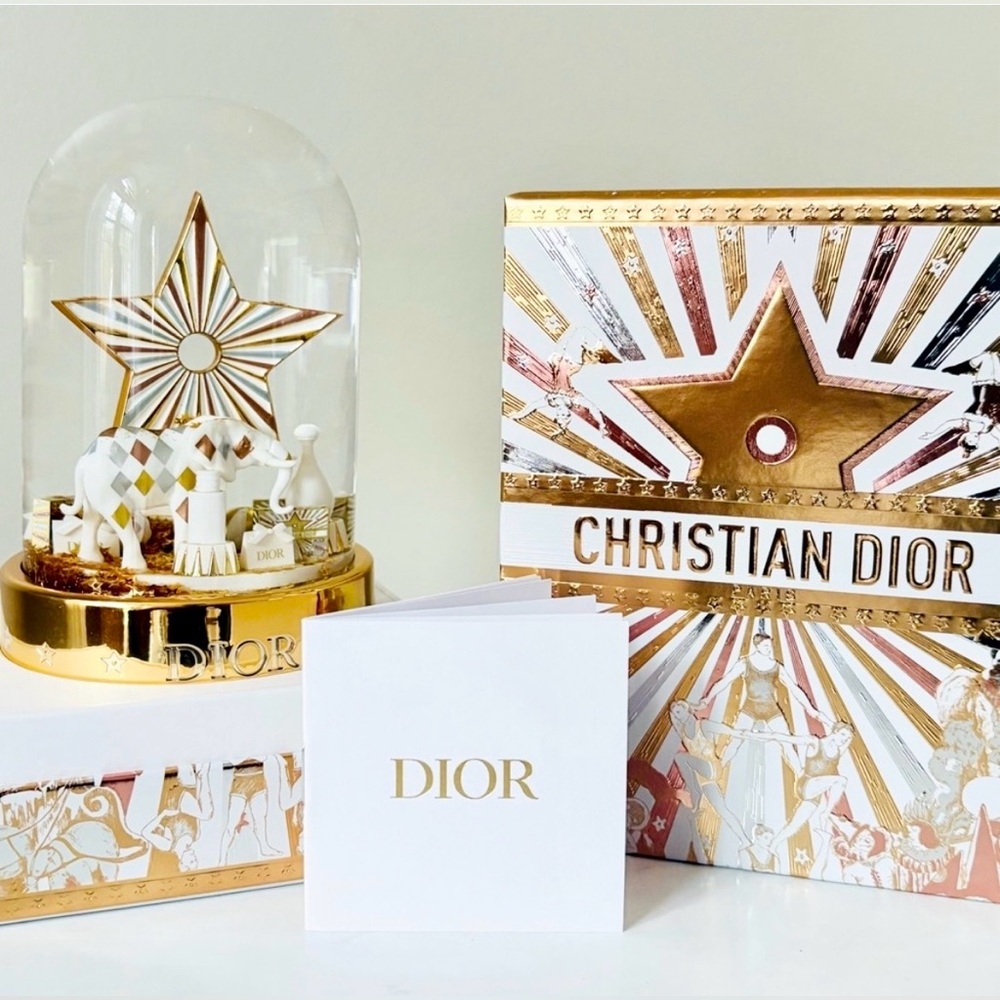 Dior 2025 Snow Globe Snowglobe Gold + White Holiday Star Circus Christmas Gift